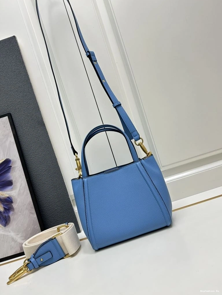 Shopping Valentino 81950 Bright Bags 0822